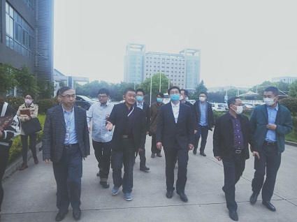 “新基建”，雨花臺(tái)區(qū)政府及東南大學(xué)領(lǐng)導(dǎo)專(zhuān)家來(lái)泰通科技調(diào)研