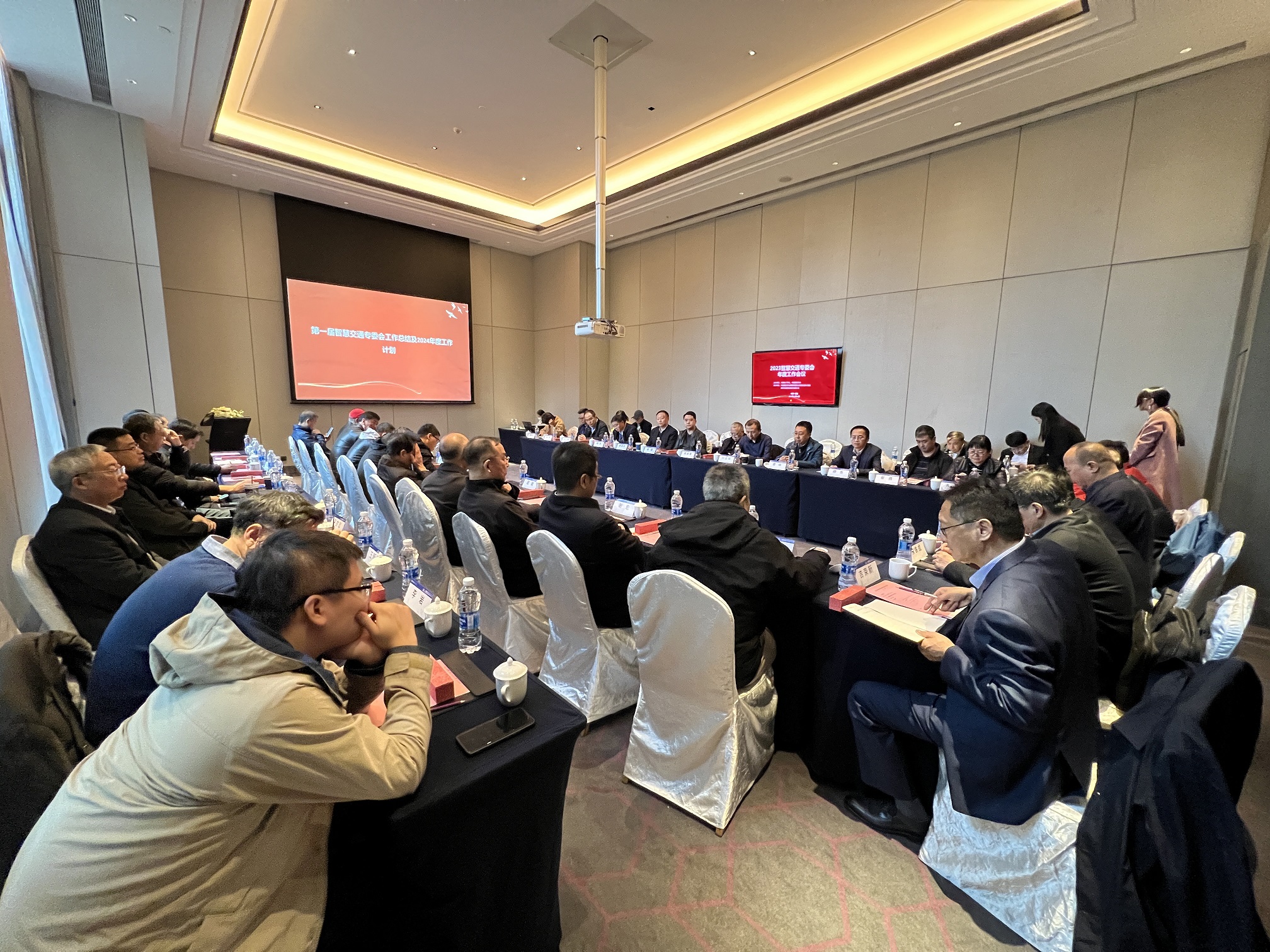 中國(guó)通信學(xué)會(huì)物聯(lián)網(wǎng)委員會(huì)智慧交通專技組 2023年度工作會(huì)議在無錫召開